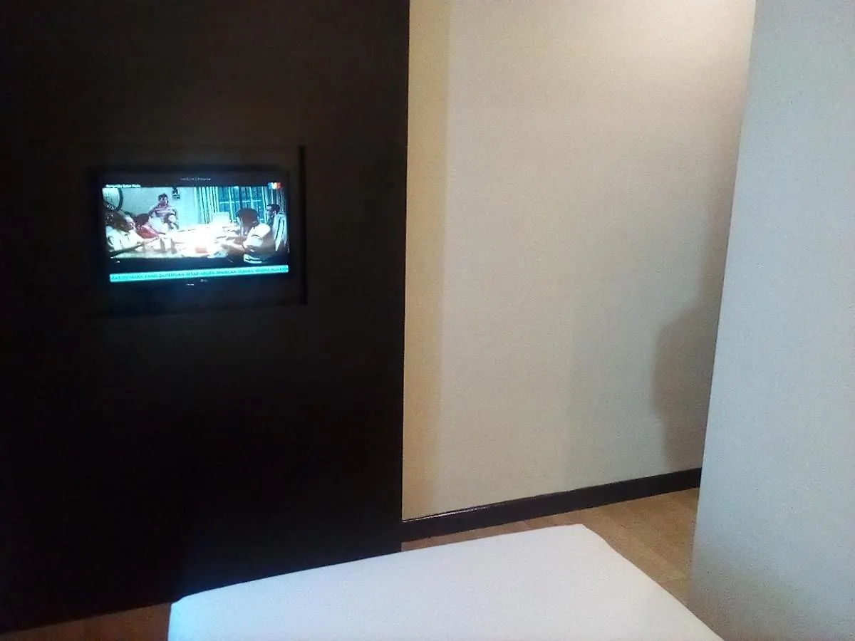 Wf Hotel Johor Bahru 3*,