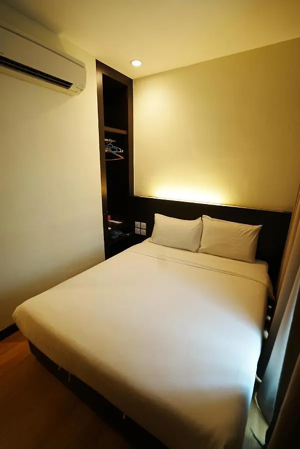 Wf Hotel Johor Bahru 3*,